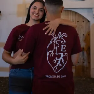 Camiseta Cristiana Pareja Promesa de Dios Vinotinto — Mt inspiration en Manizales